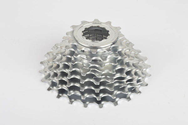 NEW Shimano 105 #CS-HG70 8-speed cassette 12-25 teeth from 1993 NOS